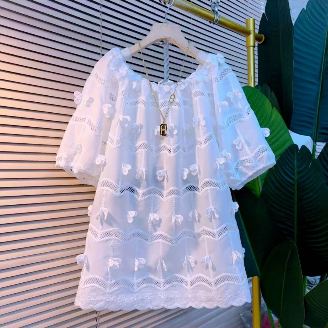 欧洲站时尚宽松慵懒刺绣重工花朵一字肩减龄显瘦短袖大衫