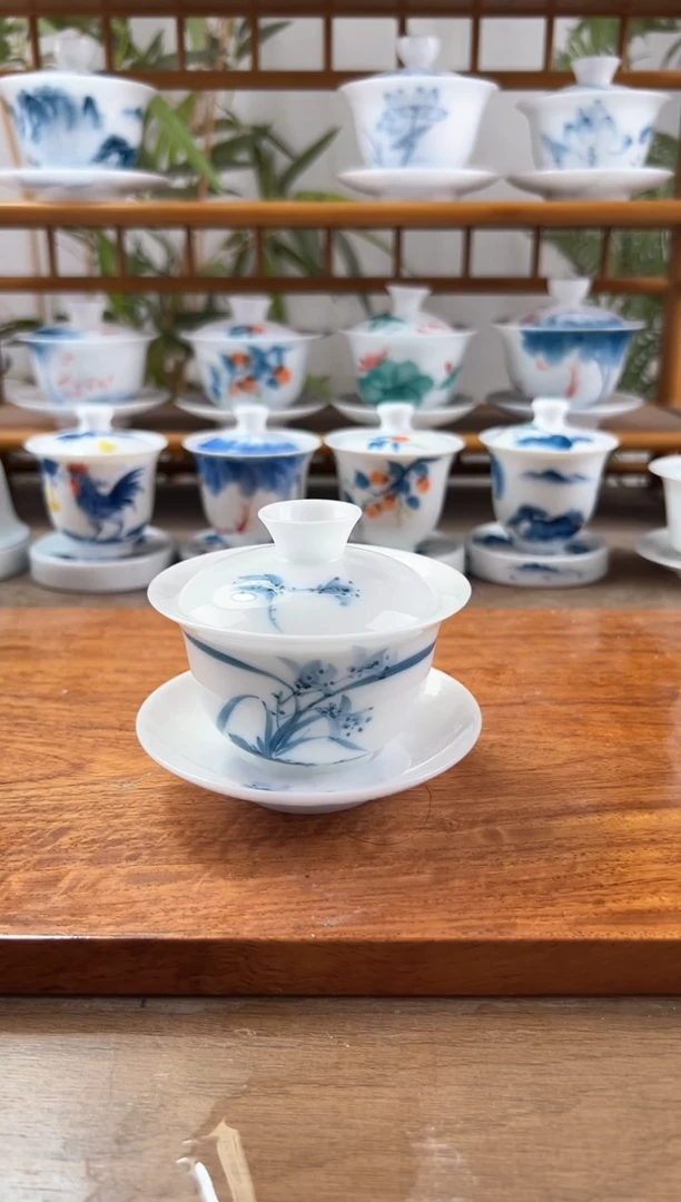 微瑕高冰兰花130ml三才盖碗