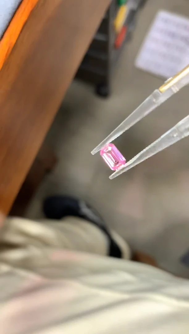 裸石蓝宝石1.09ct GUILD55877