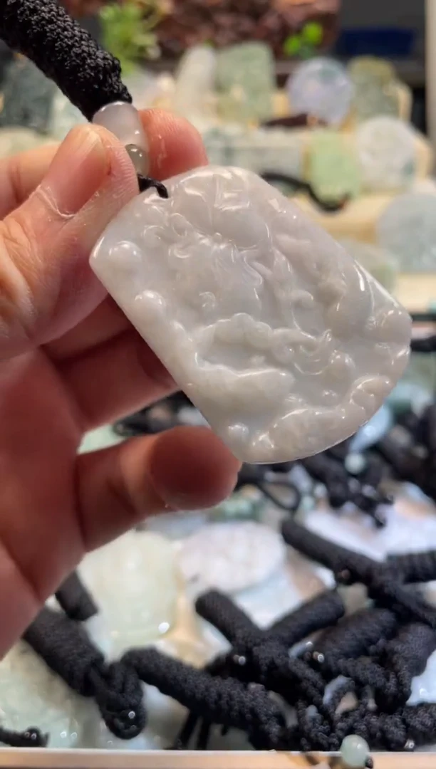 颈饰未镶嵌翡翠11/25/027