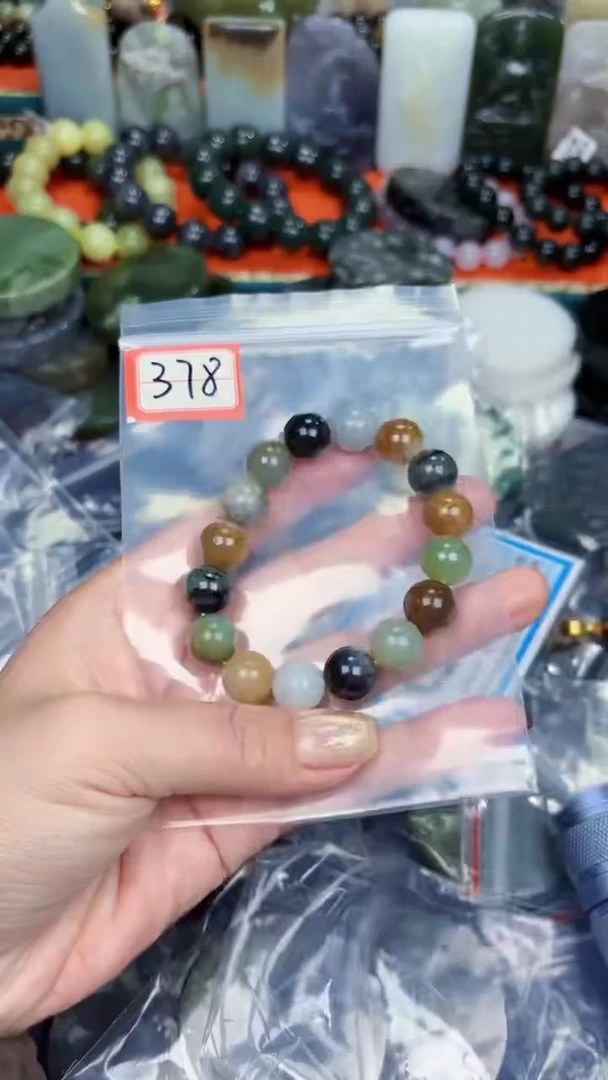 颈饰未镶嵌和田玉和田玉