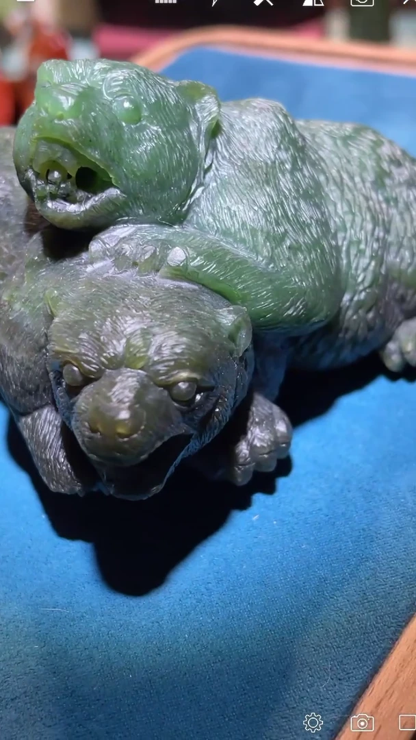 【闪购商品】定制和田玉BH090双熊手把件