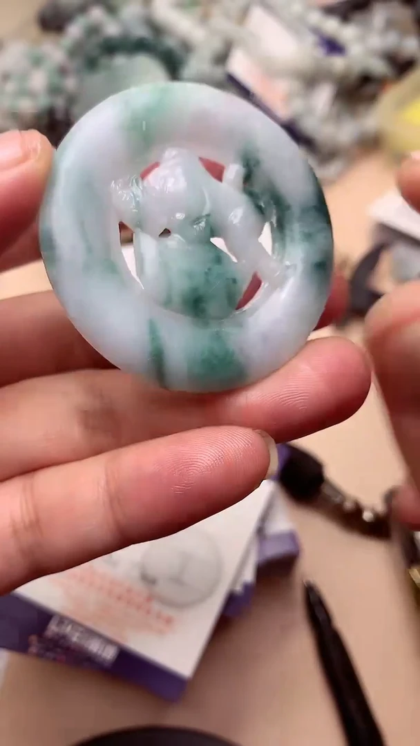 未镶嵌定制翡翠翡翠1