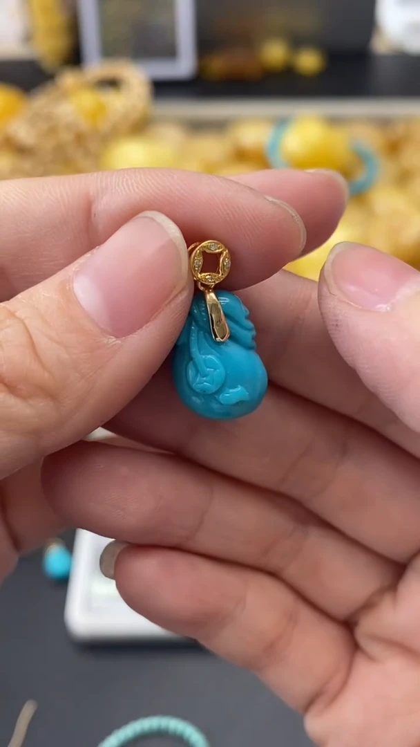 18K金镶嵌绿松石珠宝奇石彩**黑999