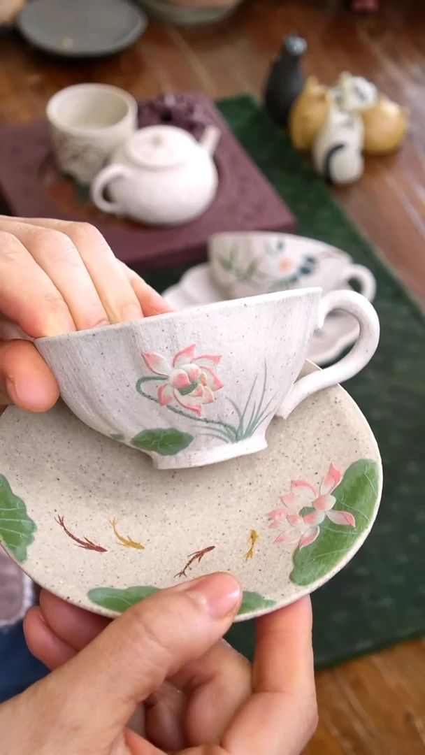 紫砂张月《白段荷花手把杯组合》