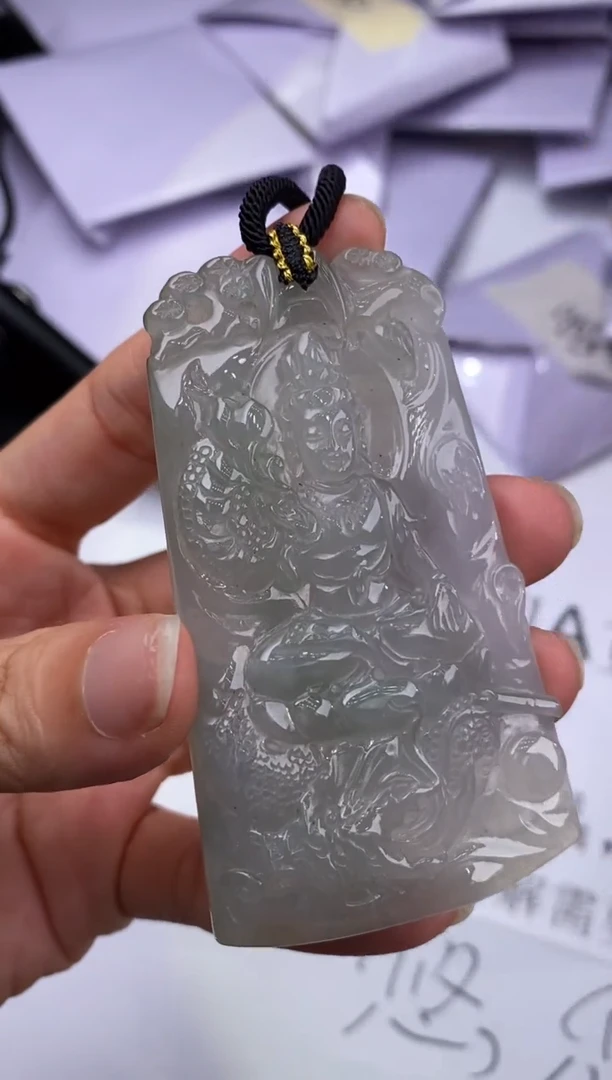 未镶嵌挂件翡翠307744      多人