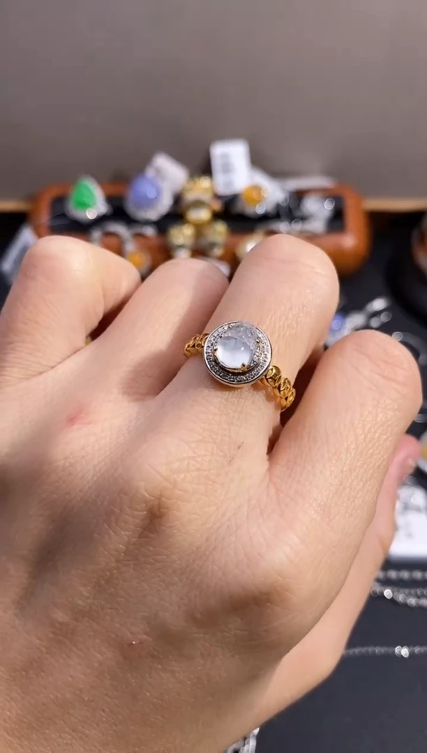 【闪购商品】翡翠戒指18K金镶嵌戒指