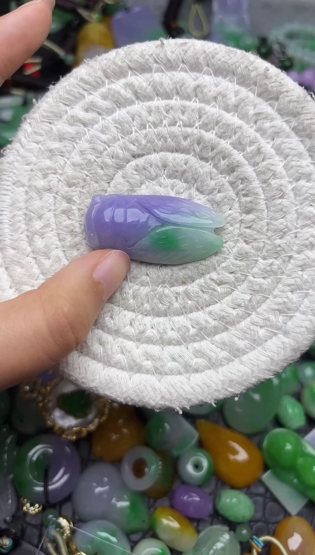 颈饰未镶嵌翡翠缅甸翡翠吊坠