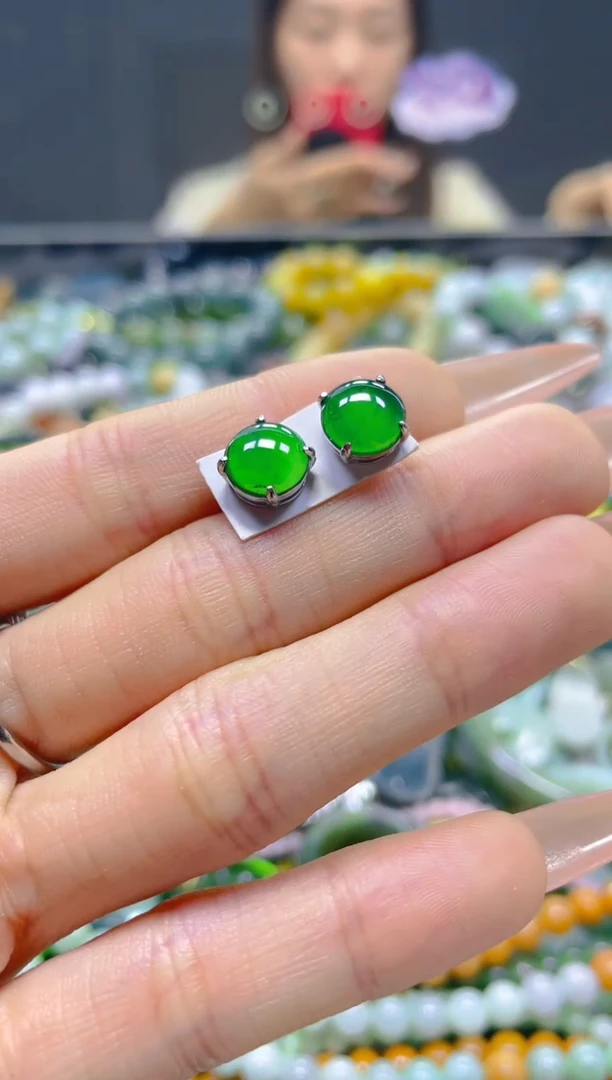 颈饰未镶嵌翡翠/Y/翡翠A货，一件也是批发价