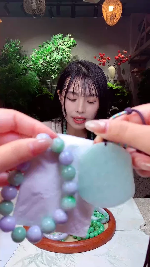 翡翠未镶嵌颈饰天然翡翠（拍一发一）