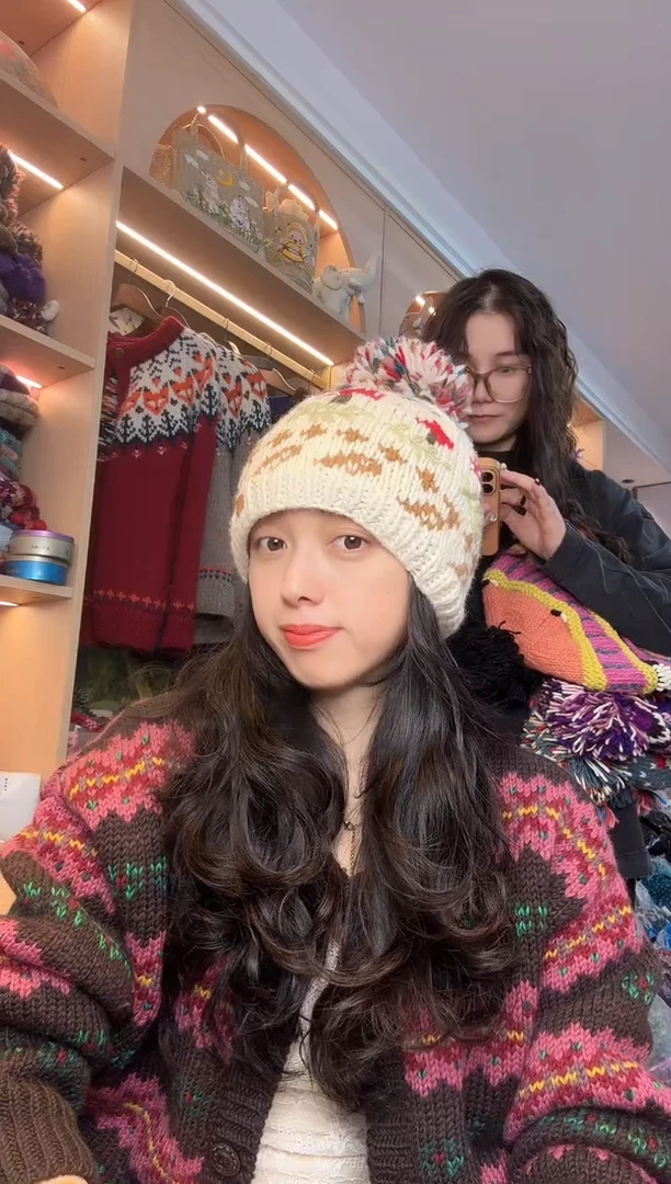 绵羊毛美利奴刺绣蘑菇白色单球帽