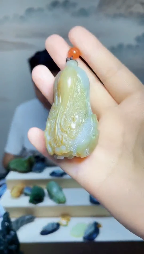 和田玉未镶嵌颈饰1