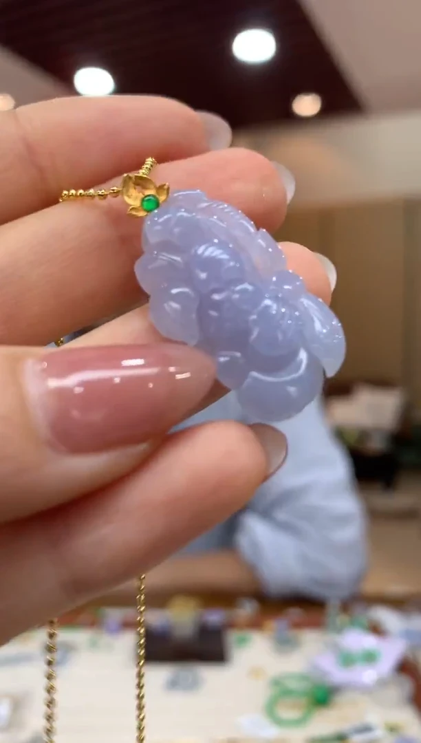 吊坠(不含链)18K金镶嵌翡翠莲花