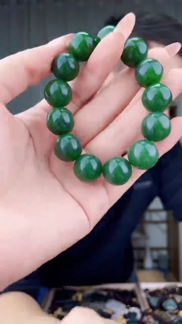 未镶嵌和田玉挂件和田玉拍一发一，多样性发货！