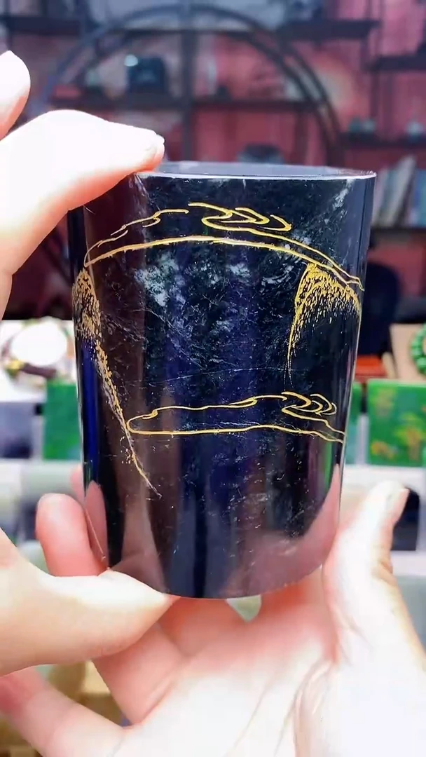 独山玉未镶嵌笔筒29