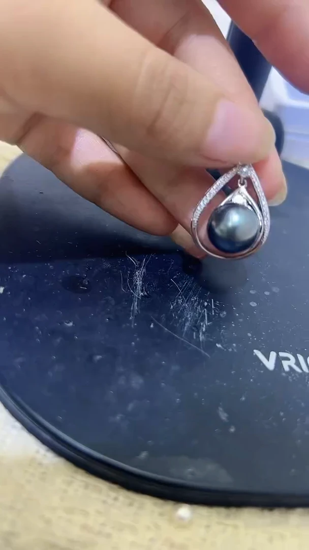 银S925镶嵌海水珍珠吊坠79