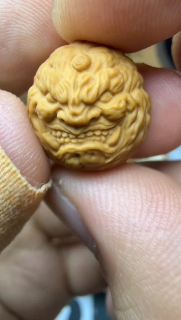 吊坠猴头核桃新款 双獠牙 恶僧