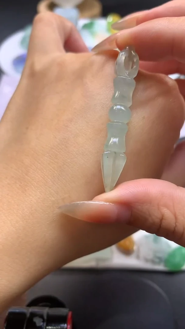 【闪购商品】定制翡翠未镶嵌翡翠