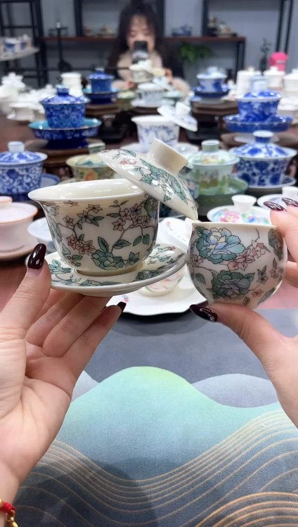 【闪购商品】小号元宝山茶花盖碗+3杯
