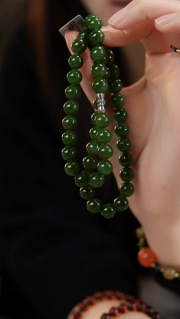 颈饰未镶嵌和田玉（碧玉）碧玉项链