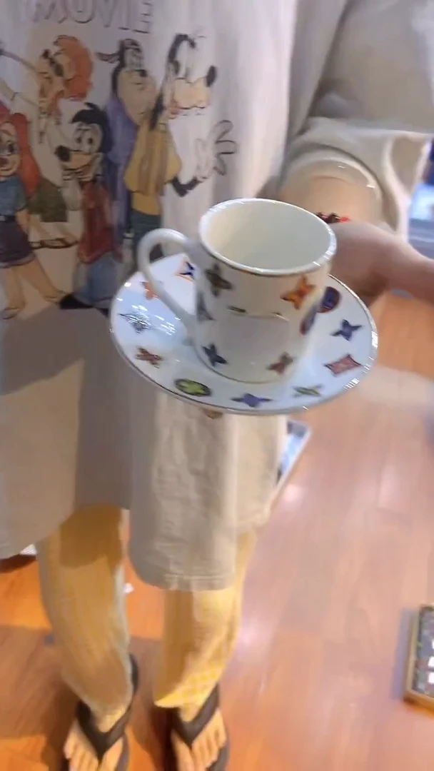杯鸿辉家品牌瓷器，京东包邮！