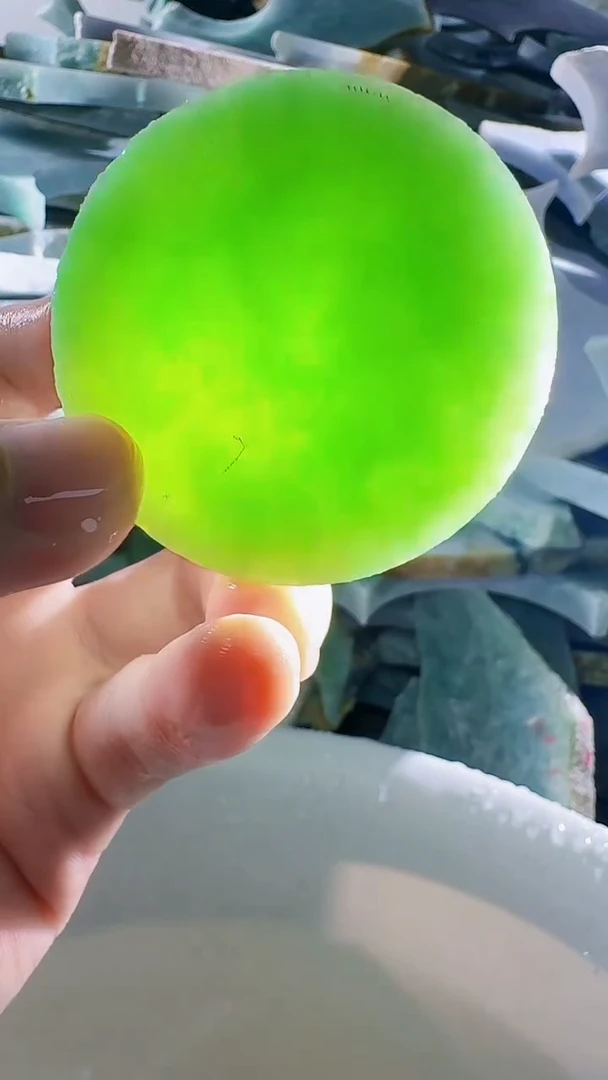 翡翠裸石缅甸翡翠A货文9789