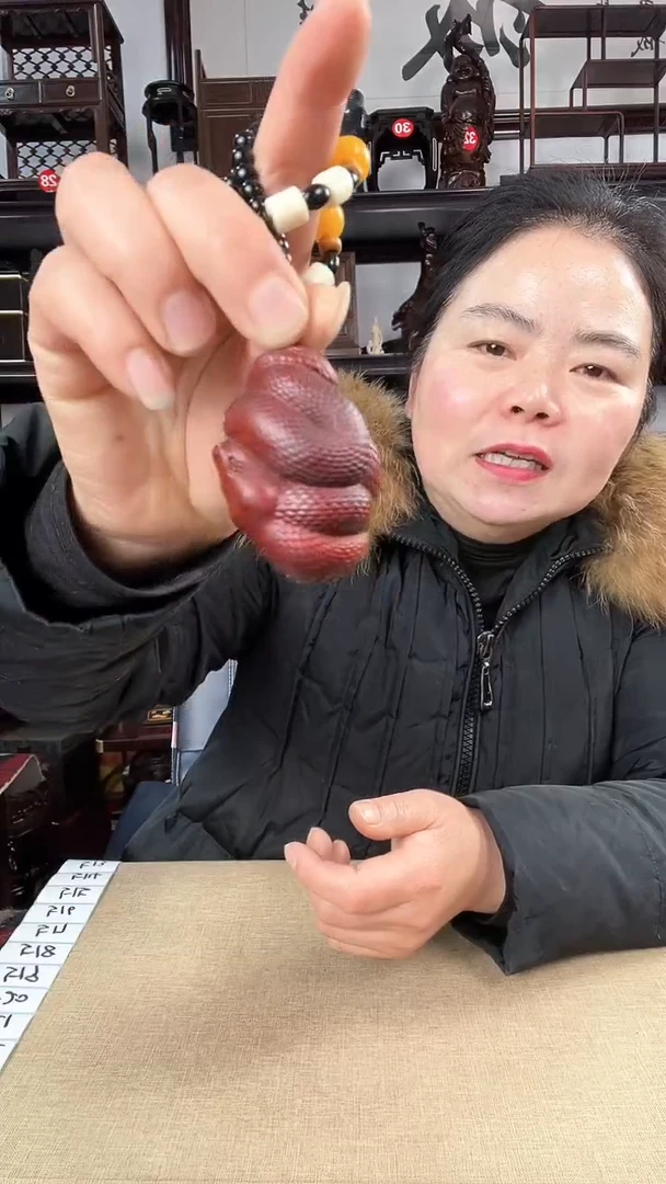 【闪购商品】木513老李红木工艺品