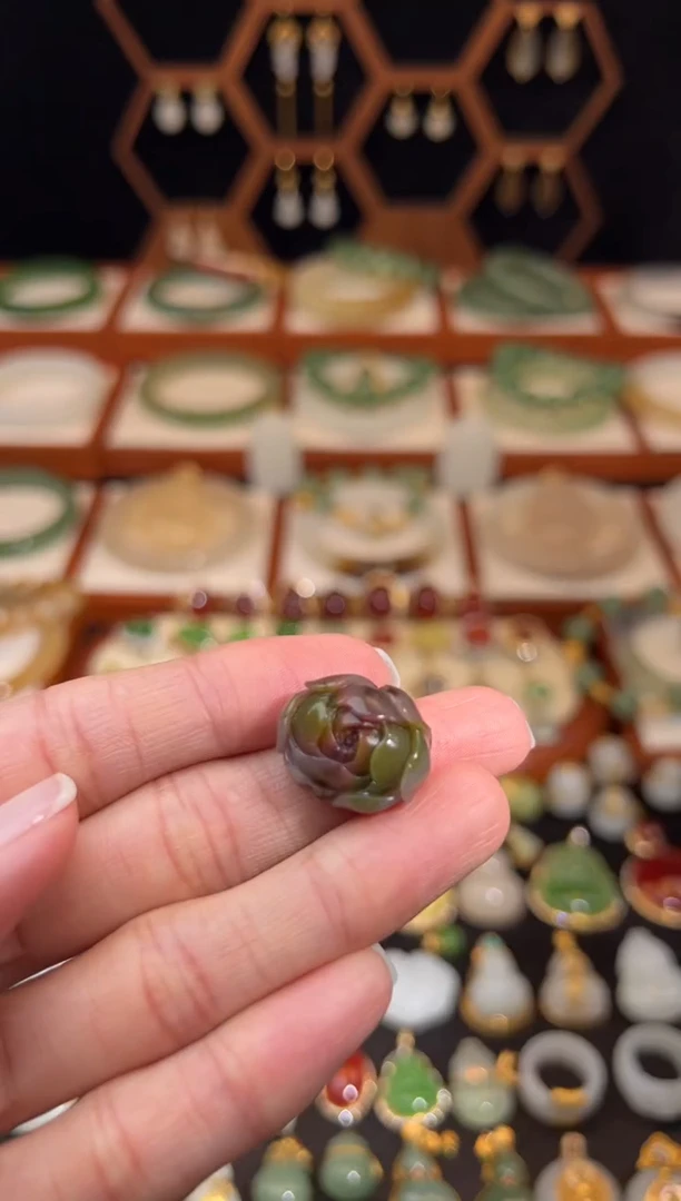 未镶嵌挂件玛瑙/玉髓放漏