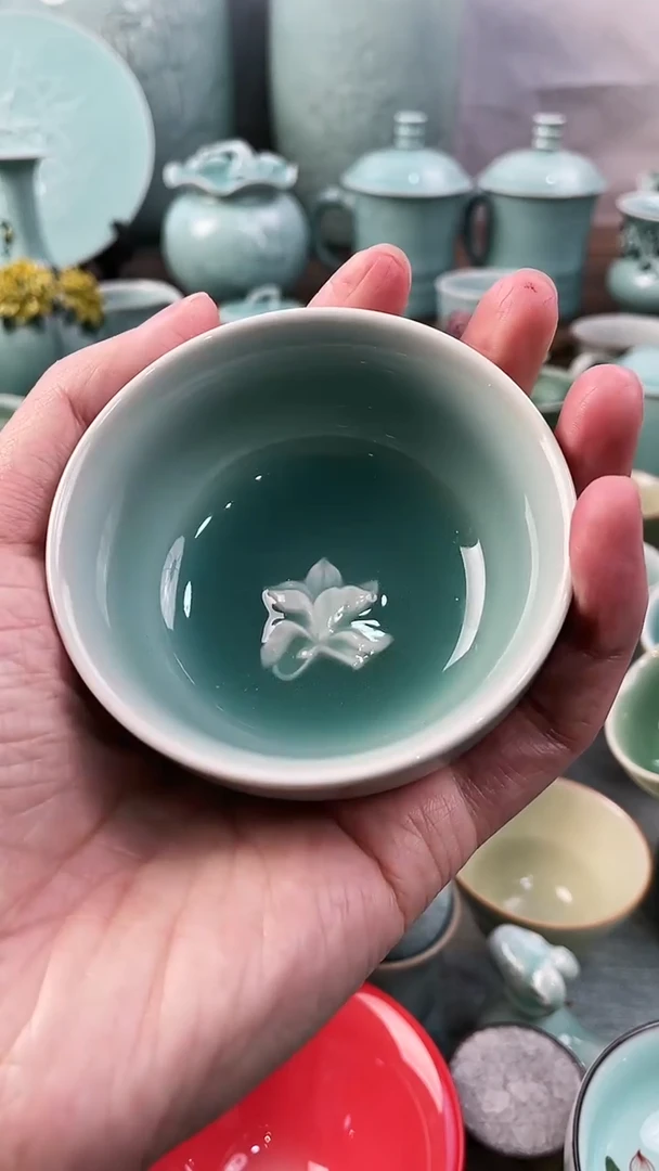 【闪购商品】随机图案福利款 慧仙青瓷 瓷器