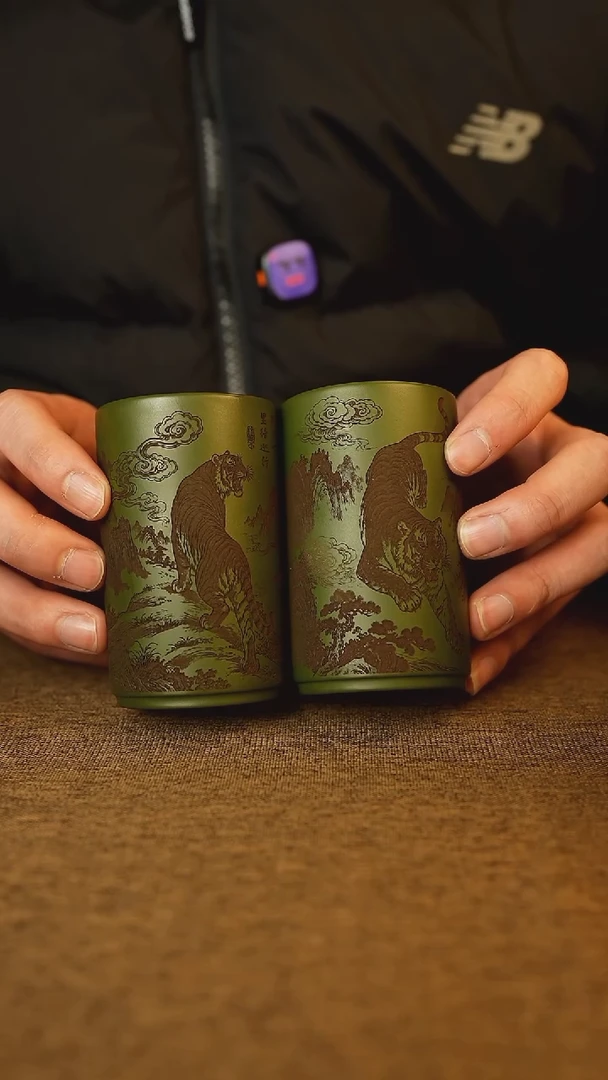 （两只装）上下山虎 景舟绿泥 主人杯