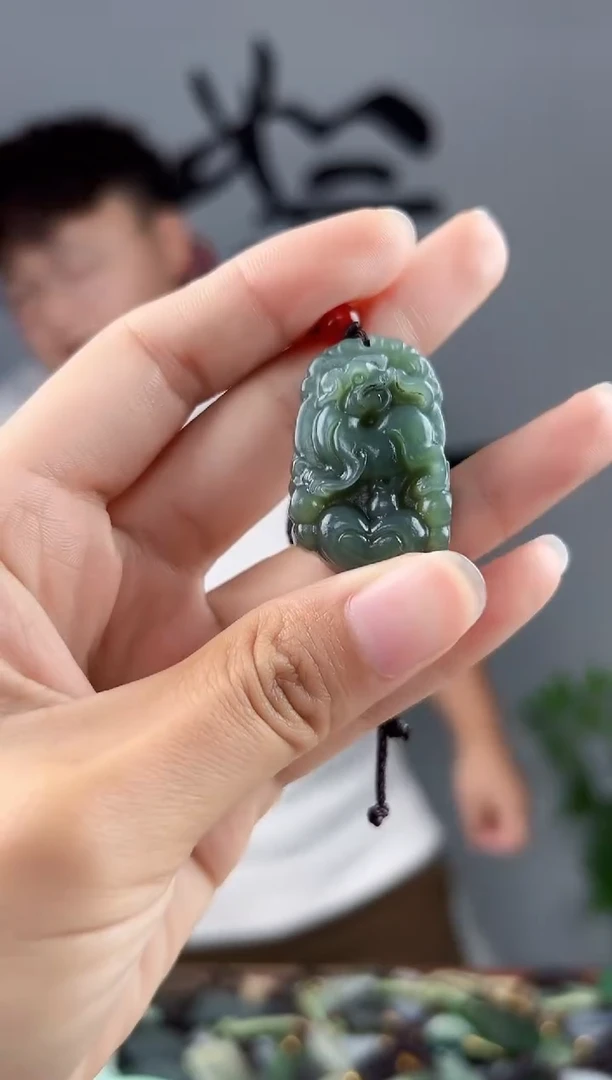 未镶嵌和田玉挂件拍一发一，多样性发货