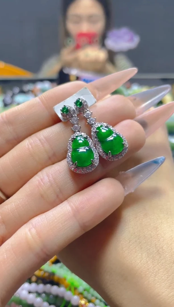 颈饰未镶嵌翡翠/J/翡翠A货，一件也是批发价