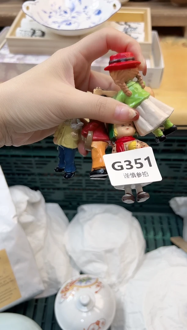 瓷片可*斯  351