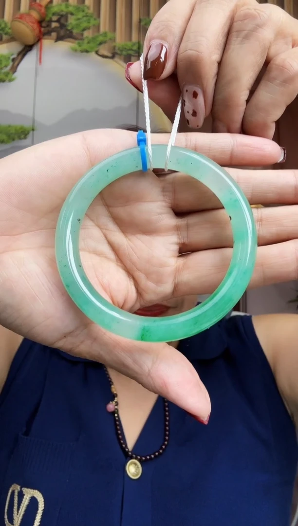 未镶嵌手镯石英质玉非洲翠手镯 圆条 57-58mm