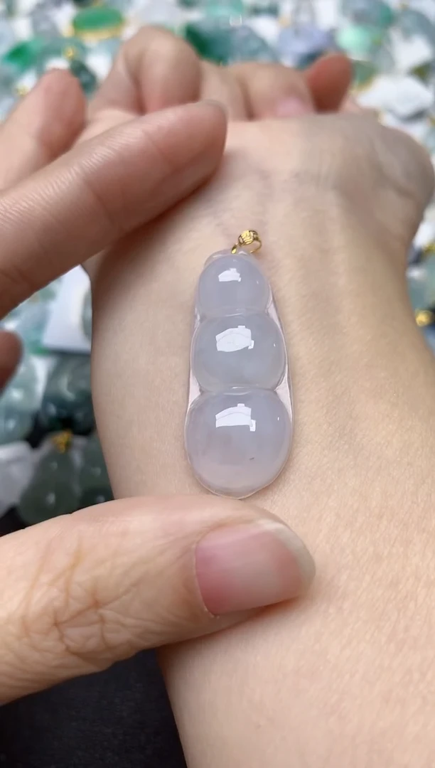 颈饰18K金镶嵌翡翠天然缅甸A货翡翠