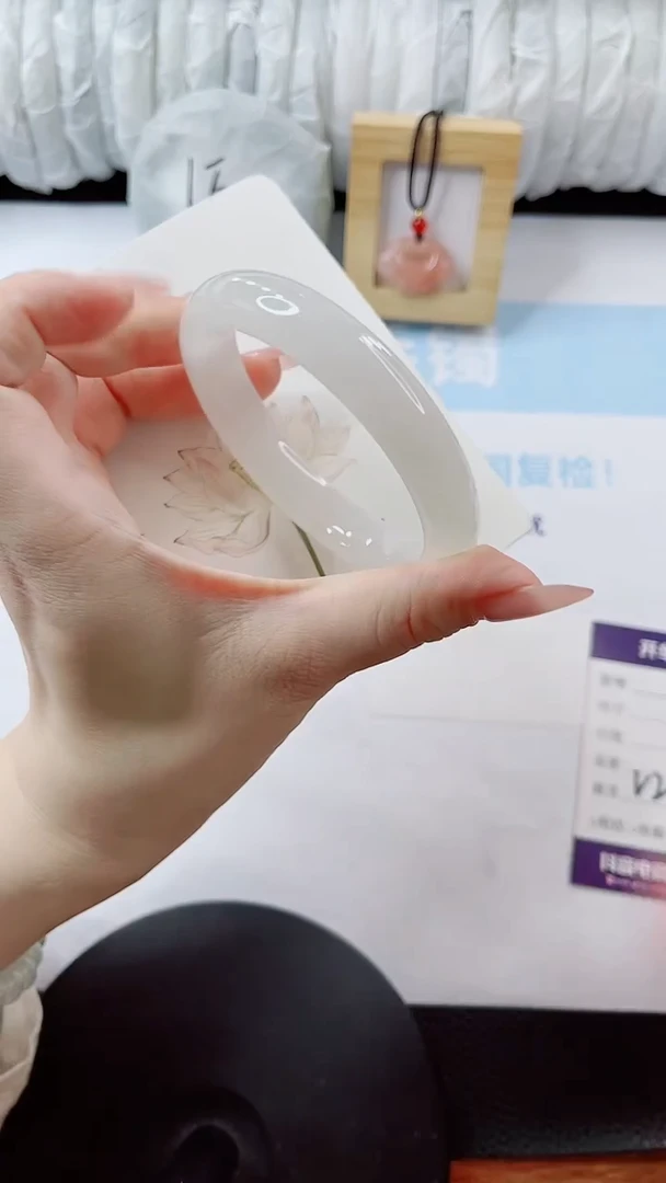 石英质玉手镯未镶嵌多样性发货V268