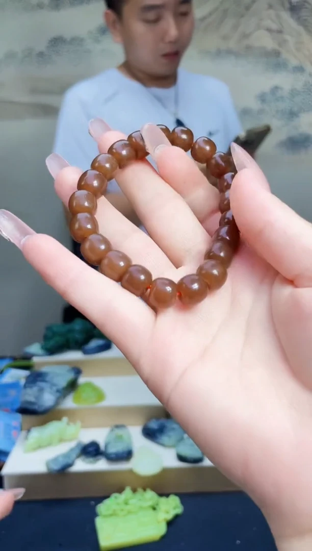 和田玉未镶嵌颈饰1