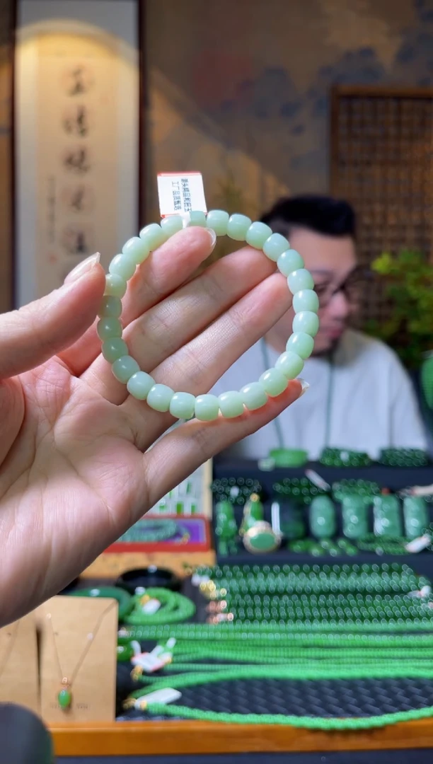 颈饰未镶嵌和田玉偶**线黑羊洞单圈手串
