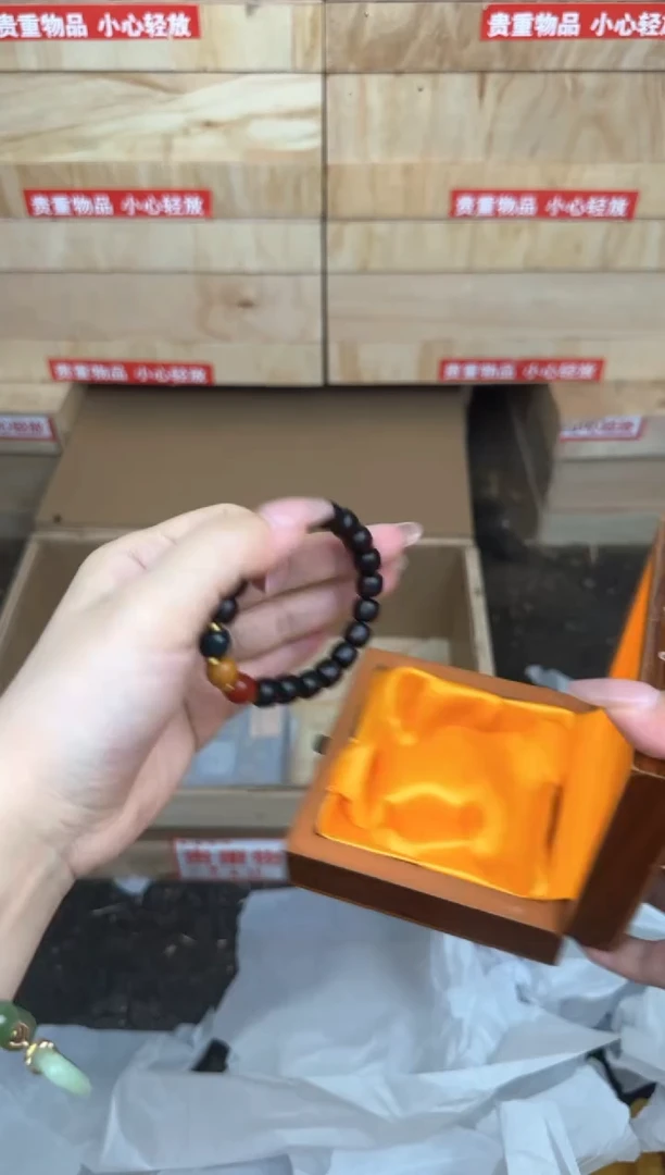 小叶紫檀三色珠商品链接@@SP063
