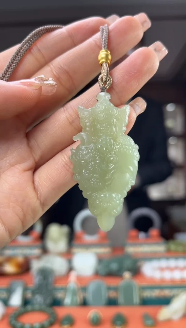 【闪购商品】和田玉颈饰未镶嵌佩佩