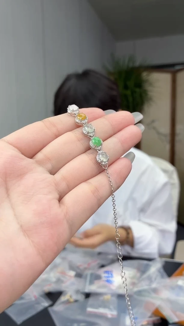 颈饰银S925镶嵌翡翠11111111111