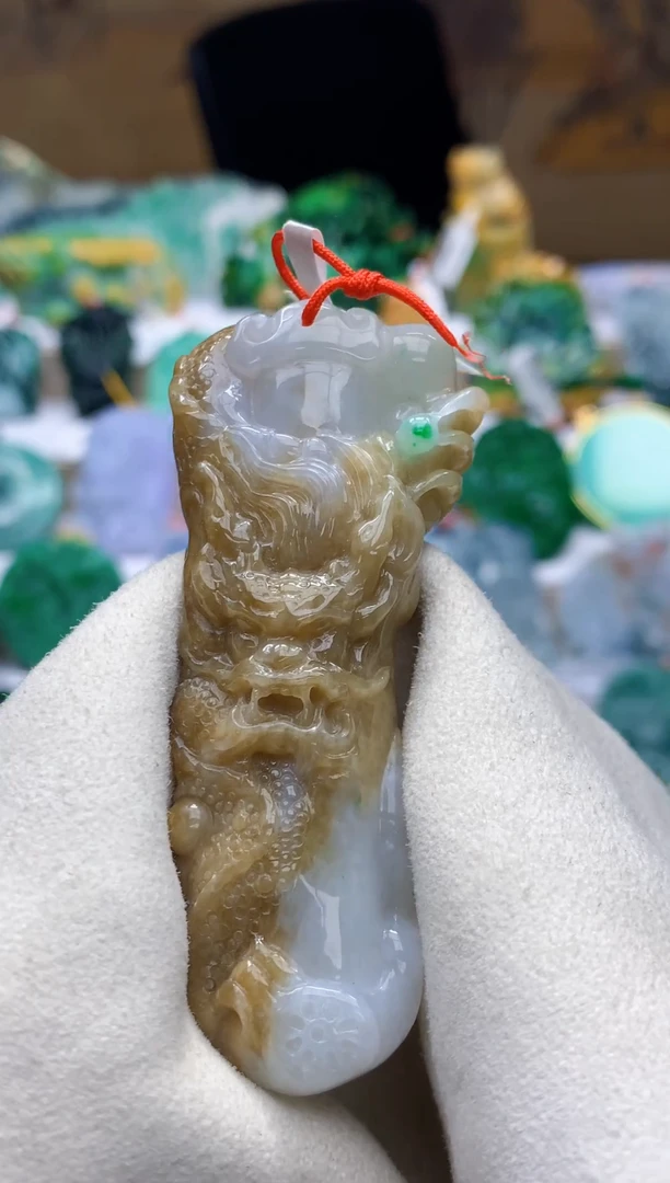 颈饰未镶嵌翡翠天然A货翡翠