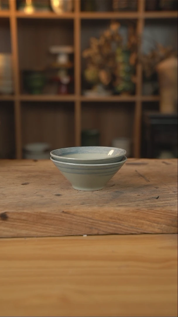 青云系列的4.8英寸斗笠碗2个