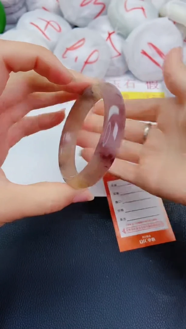 石英质玉手镯未镶嵌L70-56-57