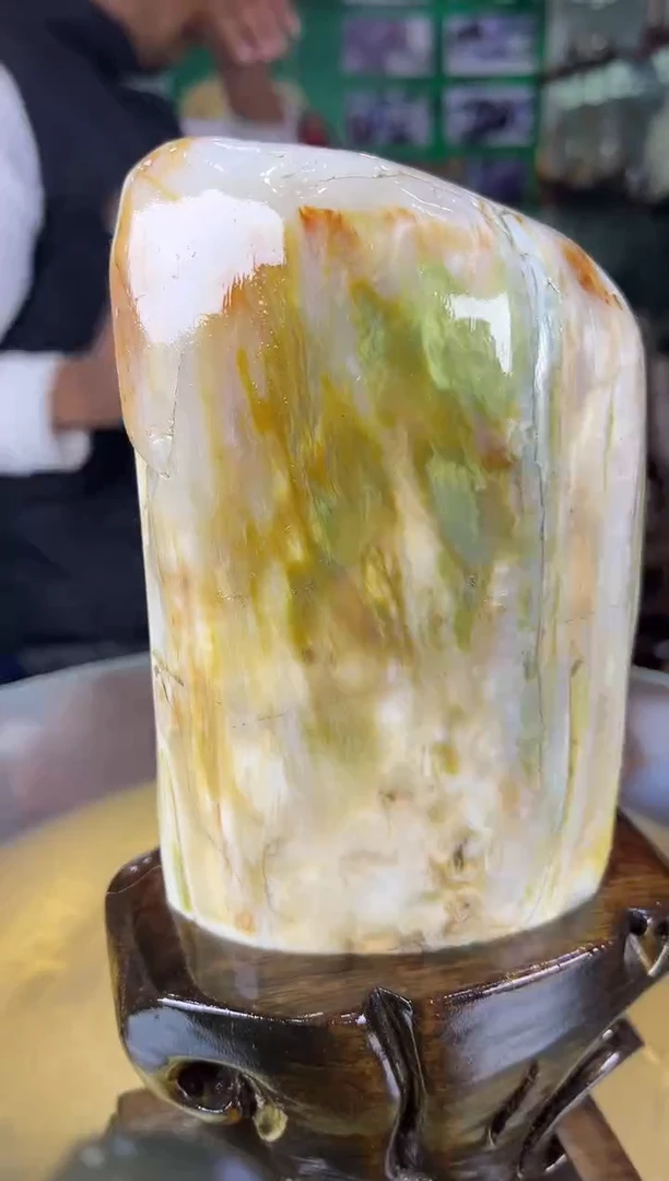 缅甸天然树化玉摆件