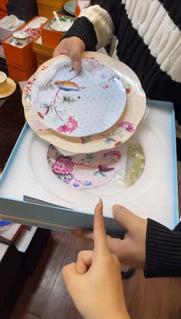 杯鸿辉家品牌瓷器，京东包邮！