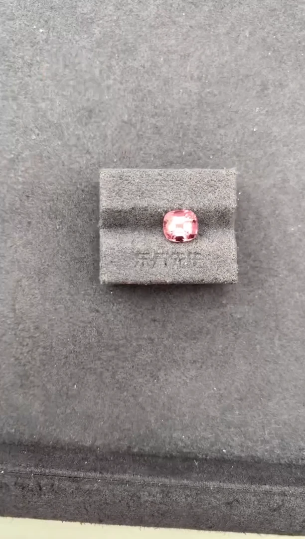 未镶嵌珠宝半成品碧玺1.6ct粉碧玺 定制 GE