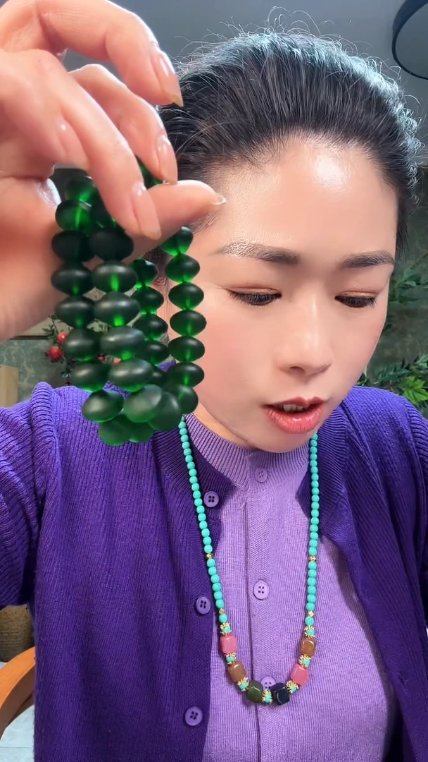 【闪购商品】树脂制品0000000T014