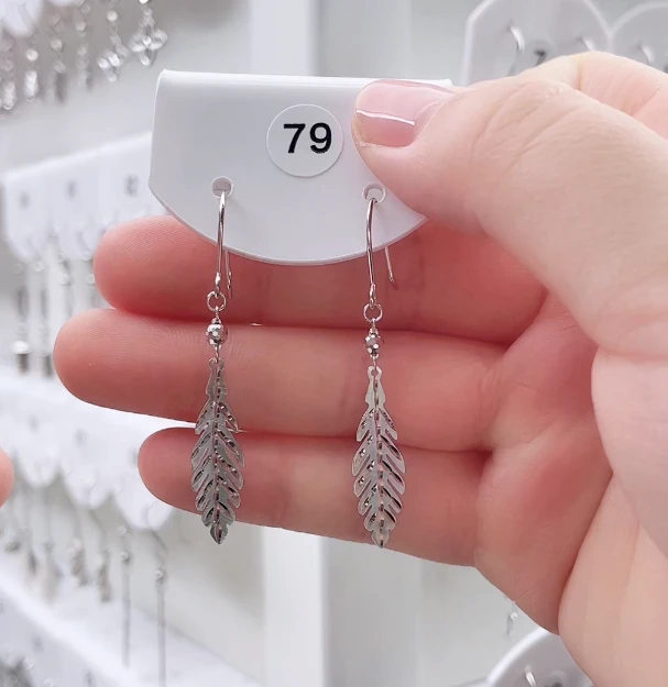 PT950铂金耳饰   叶子耳钩 展示发一对 2.9g 2.98g