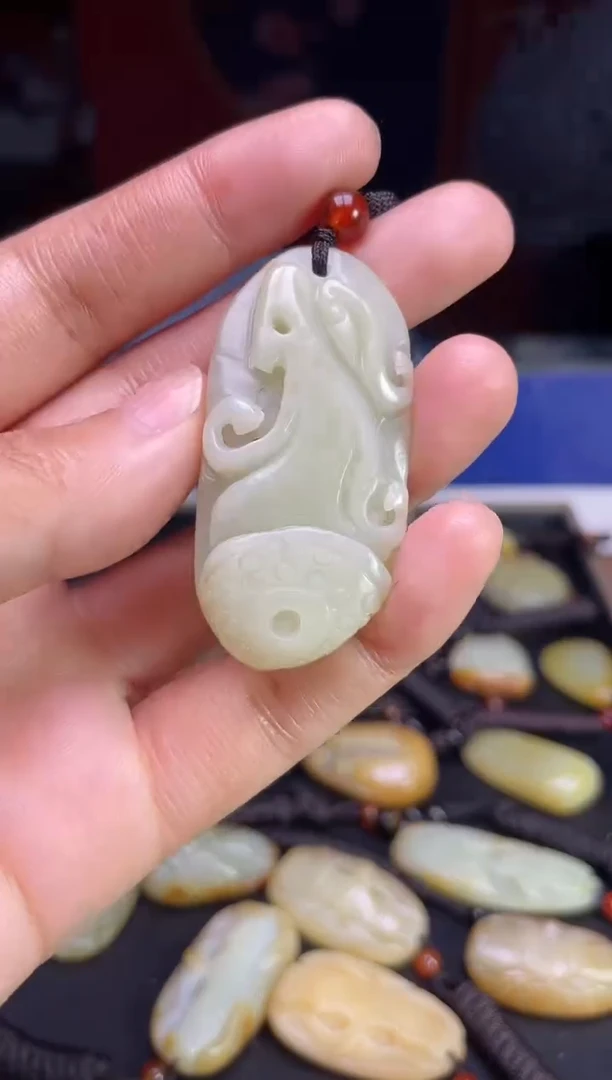 颈饰未镶嵌和田玉123